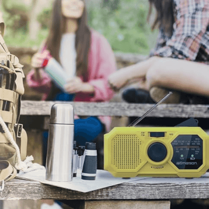 Emerson Emergency AM / FM Radio with Weather Band / Flashlight / Power